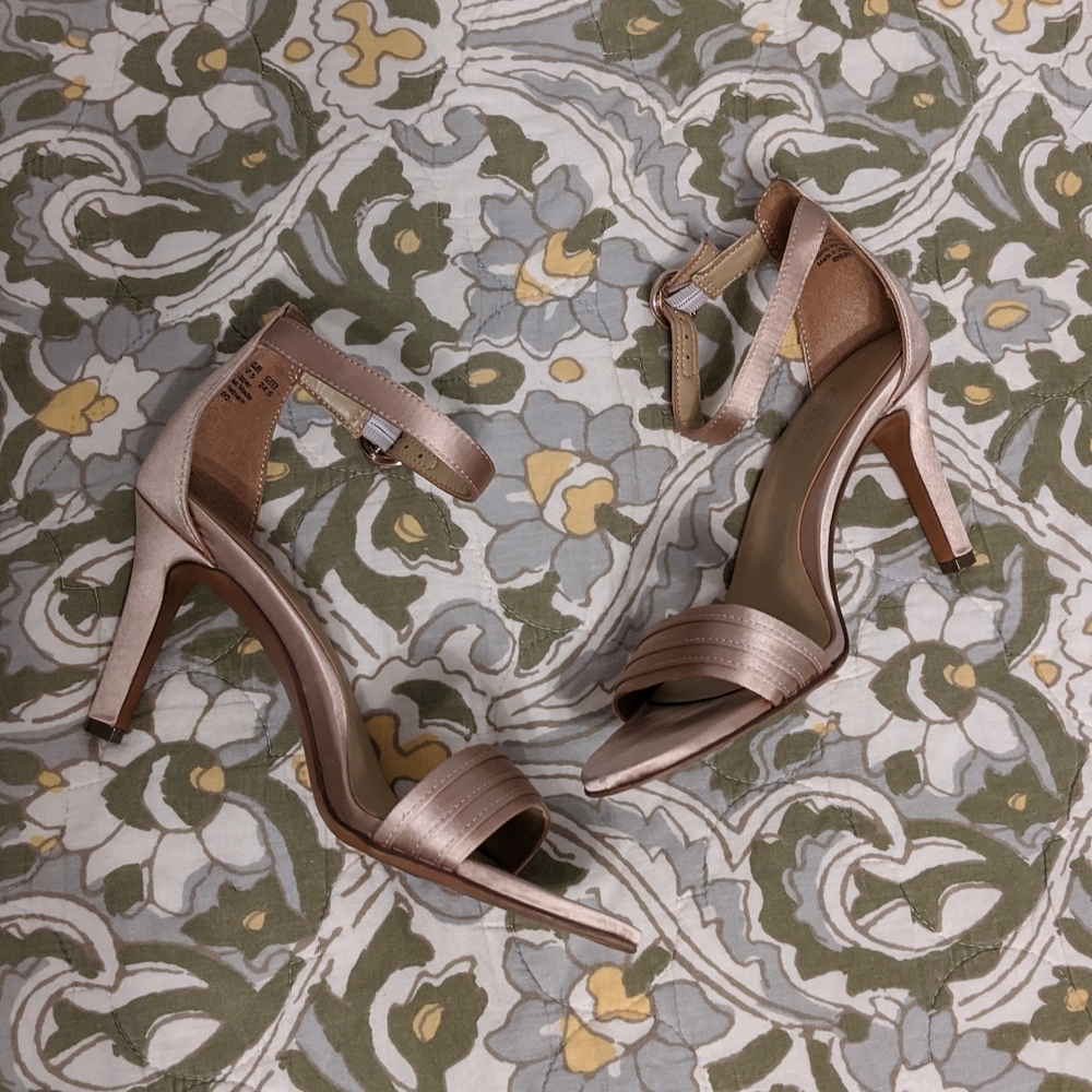 Naturalizer Kinsley 7.5 Wide